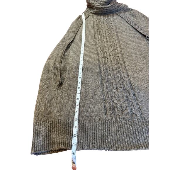 GAP MATERNITY Heather Brown Turtleneck Sweater Cableknit Cape Women's SMALL - Picture 6 of 7